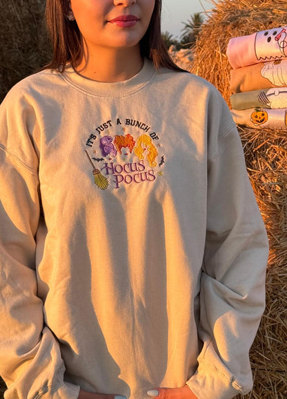 HOCUS POCUS embroidered sweatshirt